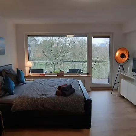 Modern City With Balcony And Nice Parc View BRE